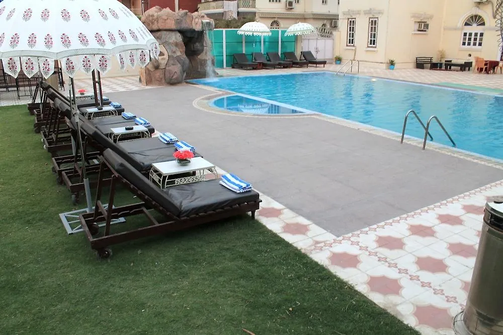 Hotel Surya, Kaiser Palace Varanasi
