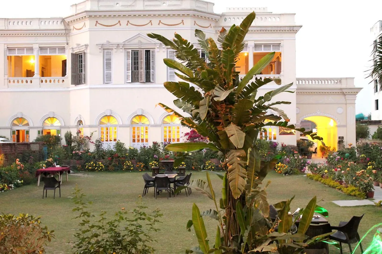 Hotel Surya, Kaiser Palace Varanasi